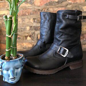 Frye Veronica Short Boot